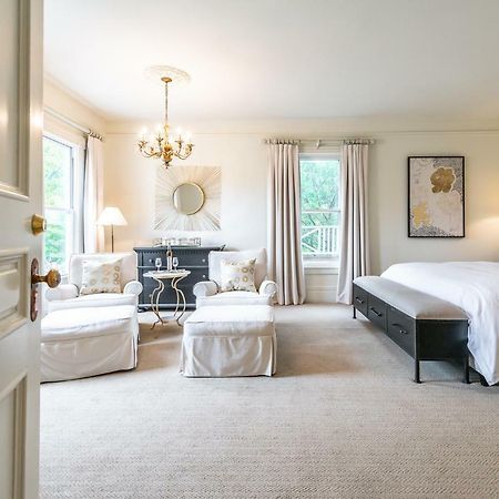 Lakewinds Country Manor Bed & Breakfast Niagara-on-the-Lake Exterior photo